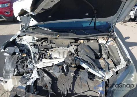 2015 Toyota Camry Se z USA, uszkodzony, nr VIN 4T1BF1FK5FU073092